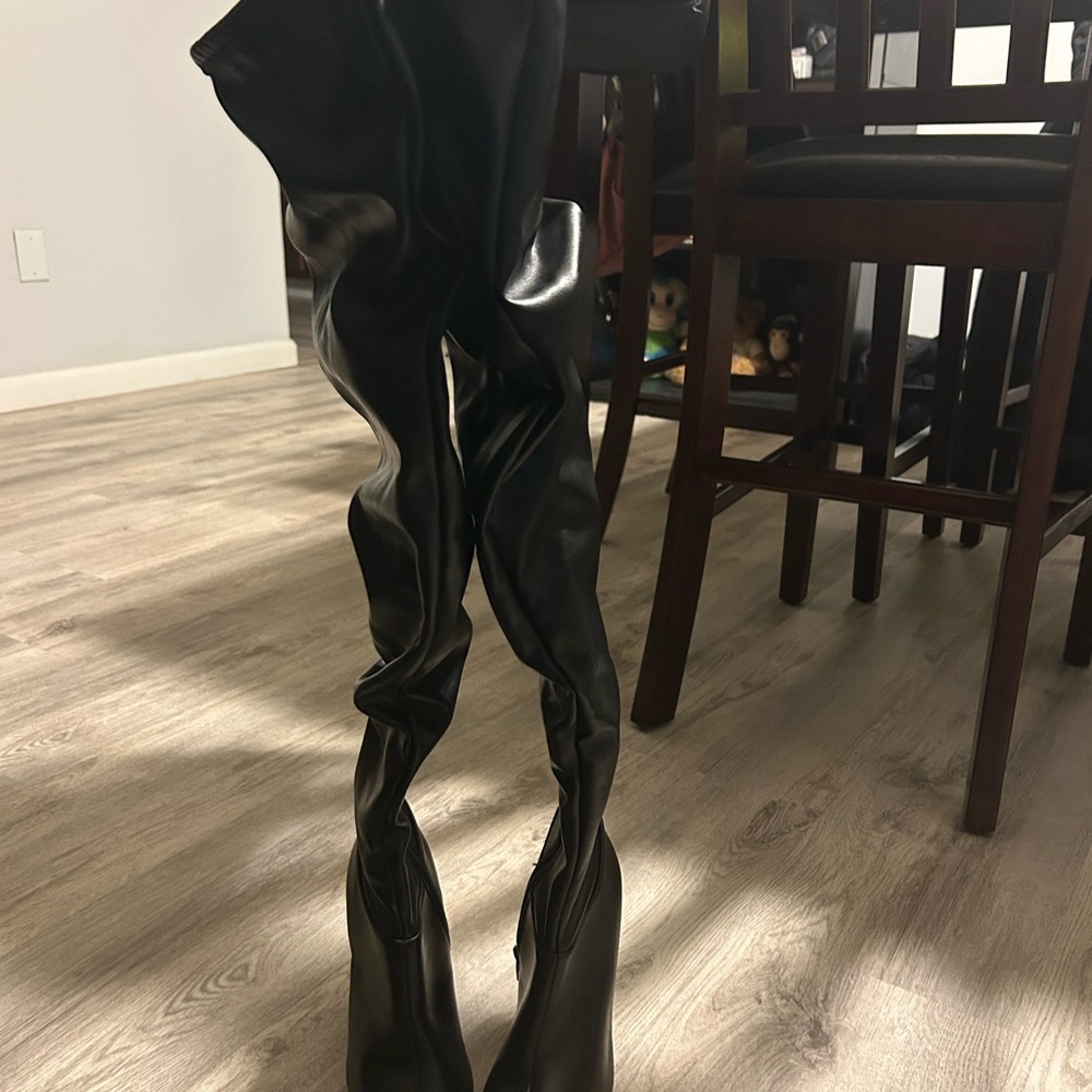 Black Over-the-Knee Boots